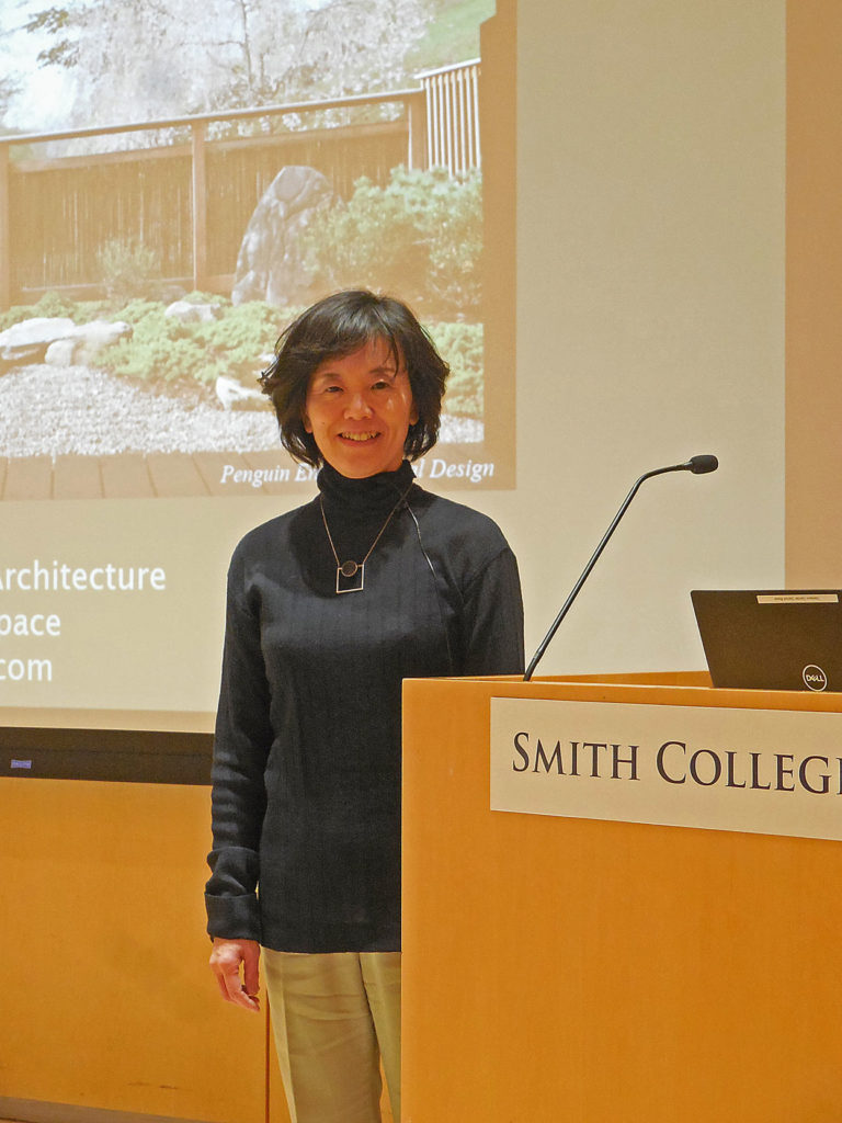 Yoko Kawai talked at the Botanic Garden of Smith College on "Space for well-being"